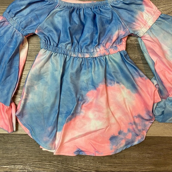 Girls boutique Tie Dye Bell Sleeve Dress NEW - Picture 2 of 4